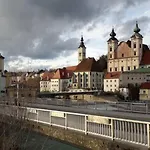 Top1, 2 Schlafzimmer 3 Betten Bestrooms Eu Apartment *